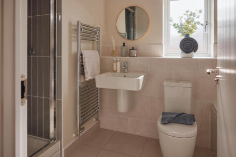 Gardener family bathroom