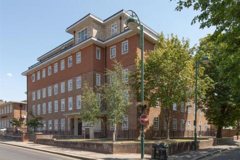 Lemna Road, E11
