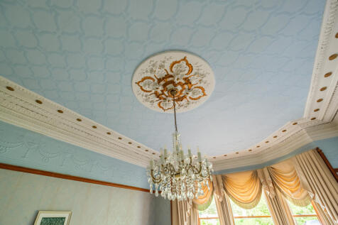 5 bed, 2 bath House in Glasgow - Photo 15