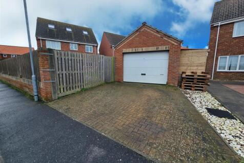 Driveway & Garage