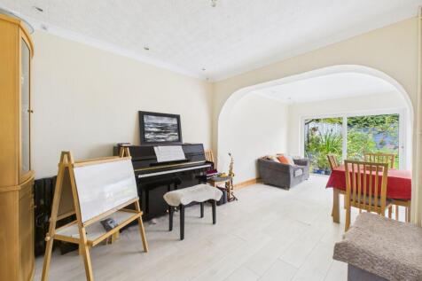 Dining/Family Room