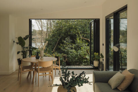263587 - Border Bush & Hill Wood II (2).jpg