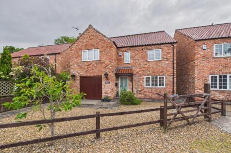 5 Bedroom Detached House - For Sale