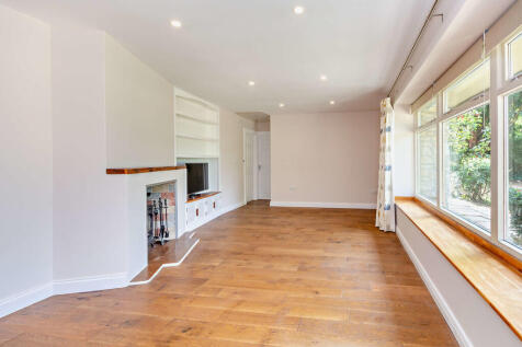 8663587-interior0...