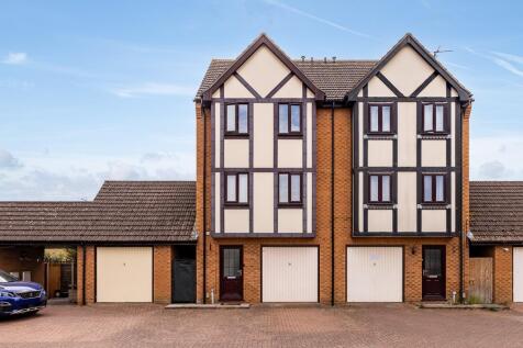 5 Delft Court (Spalding)-4.jpg