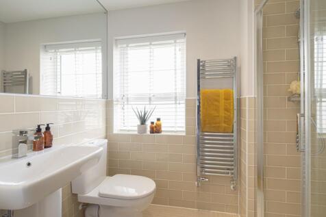 En suite in The Moresby 3 bedroom home