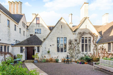 Entrance Courtyard