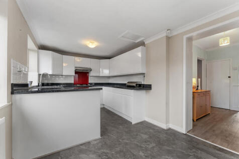 117 Knutsford Road24.jpg