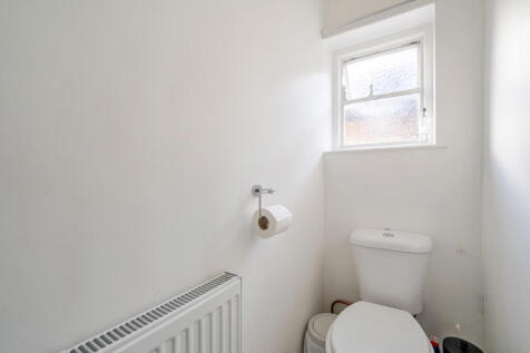 1384020-16-692587...