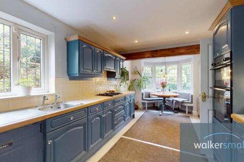 Foxes-Hollow-22a-Hall-Drive-06012025_155209