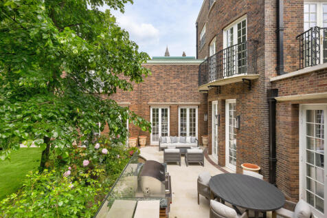 6 bed, 7 bath House in London - Photo 13