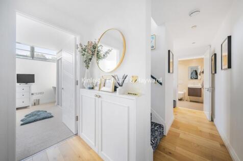 edf979b8-b6d8-410f-a