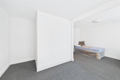 103 East Street, Bedminster, Bristol BS3 4EX | Fre