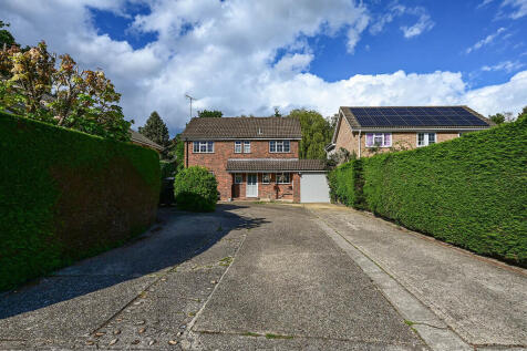 21 Ashbury Drive ...
