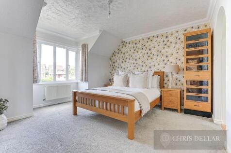 Campbell Close WM-7.jpg