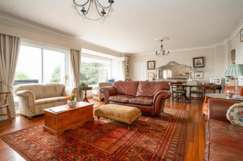 Living Room - Dining Room-5.jpg