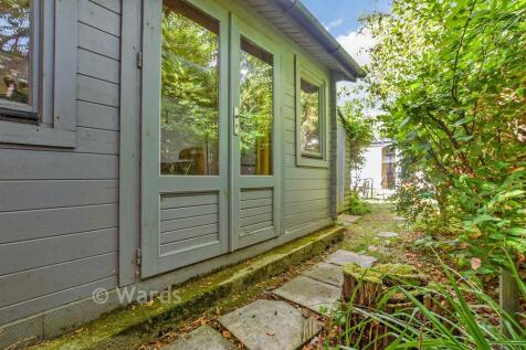 Workshop/Outbuildings