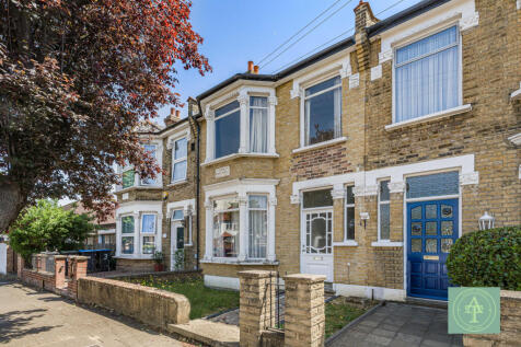 Four Bedroom Terraced for Sale