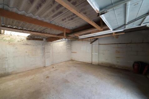 Double Garage