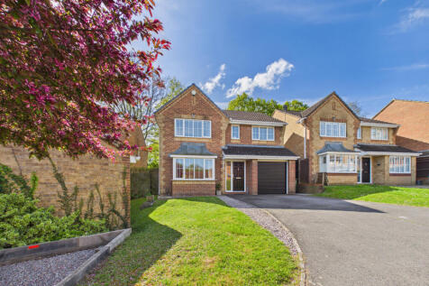 A Beautifully Presented Detached Family Home