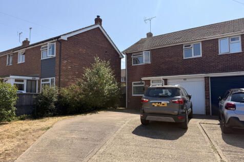 3 Bedroom Semi Detached for Sale