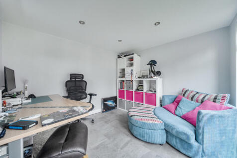 1415205-2-698f488...