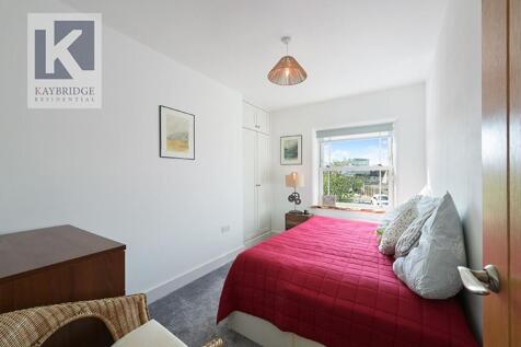 Manor Green Road, Epsom - KT19 8RA