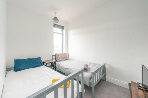 BEDROOMS AND BATHROOMS