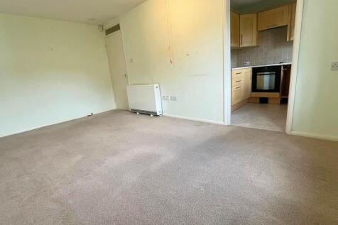 Living room to Ki...