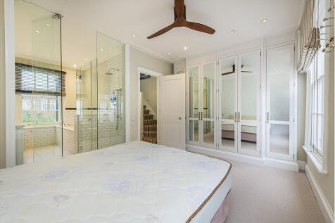 13 St Lukes St Be...