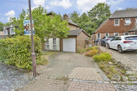 Driveway/Parking