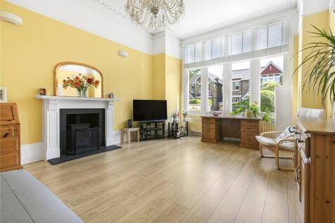 6 bed, 4 bath Detached in birmingham - Photo 10