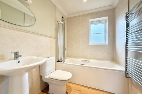 Bathroom.jpeg