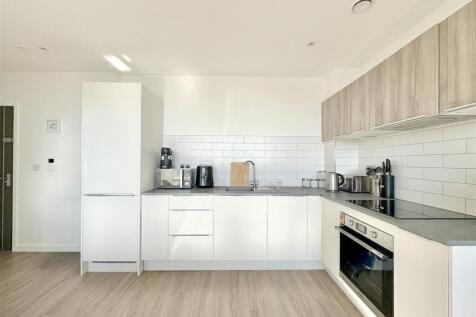 Living Room / Kitchen