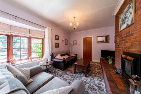 14 The Burrows-009.jpg