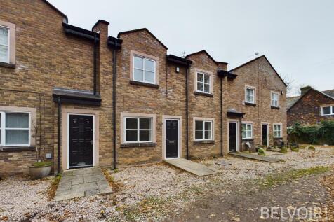 **VIRTUAL TOUR and ONLINE BOOKING AVAILABLE** Belvoir are pleased to offer this well presented TWO bedroom TWO bathroom ground floor UNFURNISHED apartment located in HALEWOOD, L26