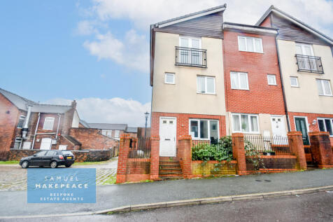 Four Bedroom End Town House for Sale