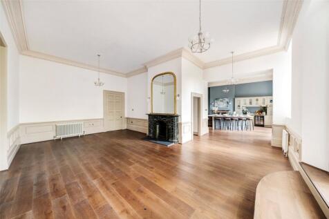 6 bed, 7 bath Semi-Detached in Bristol - Photo 7