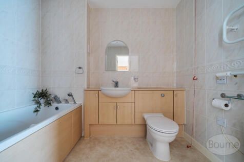 ba8e8edf-f59d-425...