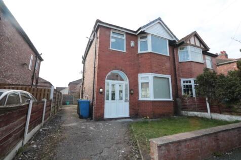 3 bed semi-detached house for rent in Ravenswood Road, Stretford, M32