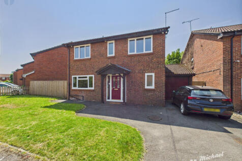 CAM03852G0-PR0322-STILL026