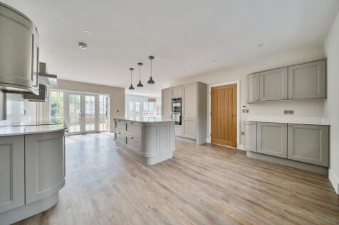 Kitchen / Breakfast Room