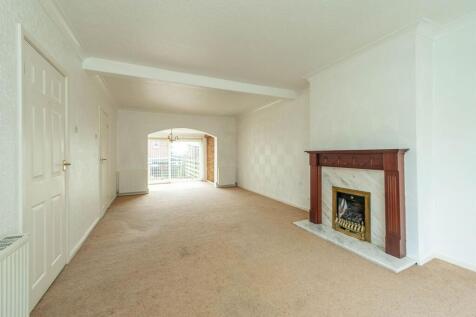 KITCHEN, LOUNGE/DINER AND GARDEN ROOM