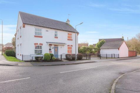 1 Buckingham Drive, Church Gresley