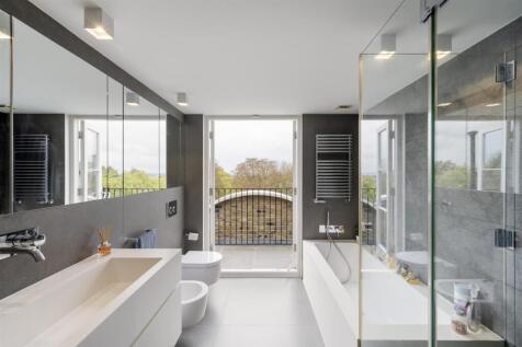 Maskells-F13 Airlie Gardens-1_Hi.jpg