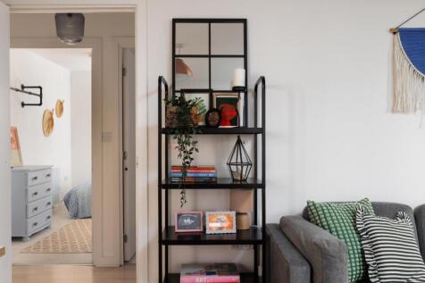 36 St. Clements Court, BS2-15.jpg