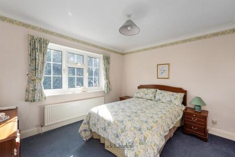 11 Allington Drive, TN10 4HH 012.jpg