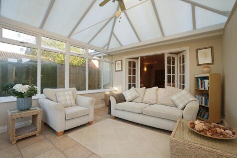 EweMove Scunthorpe Estate Agents - Conservatory