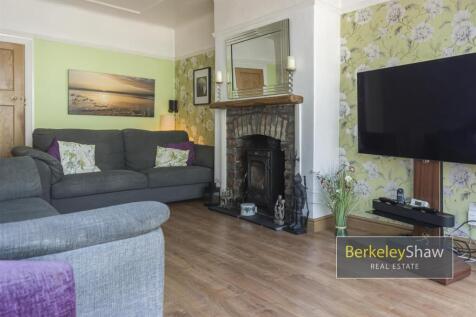 Moorland Avenue, Crosby