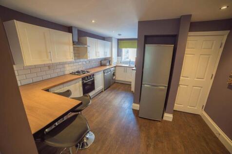4 Bedroom Flat in PO5 4PR